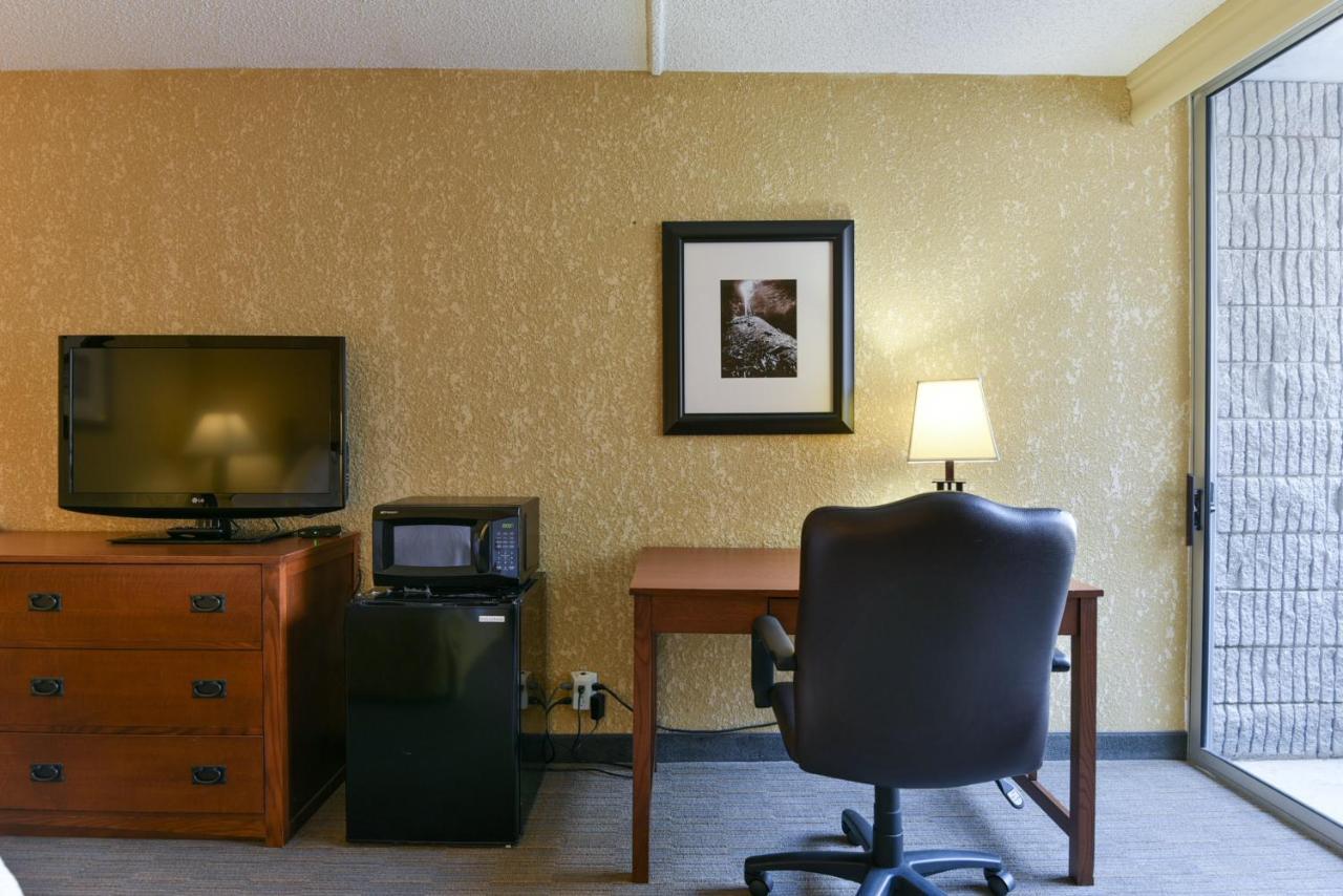 Best Western Branson Inn And Conference Center Branson West Exterior photo